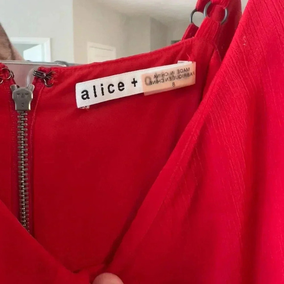 358 Alice + Olivia Red Ruffle Sleeveless Dress Size 8 - Picture 5 of 8